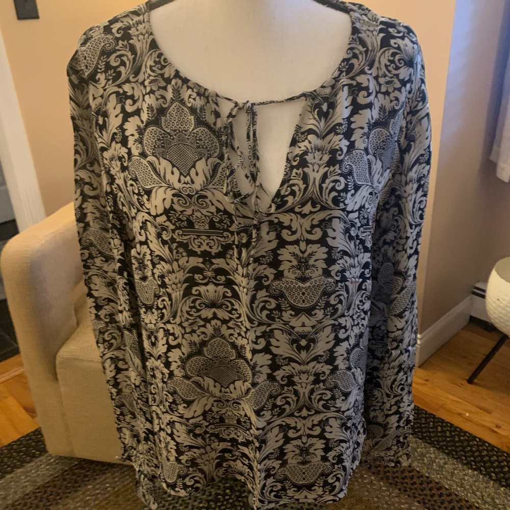 Mossimo Supply Co. Black and Tan Patterned Blouse